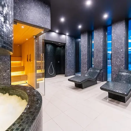 Diune Z Garazem By Jantar Apartman